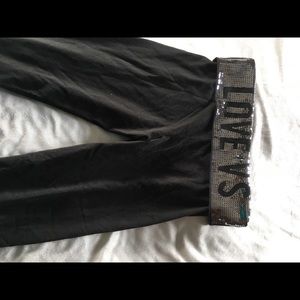 VS yoga pants